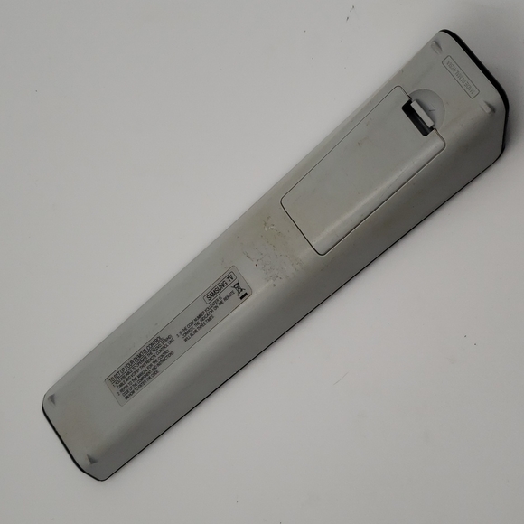 Samsung Remote Control AA63-01361A - Picture 2 of 3